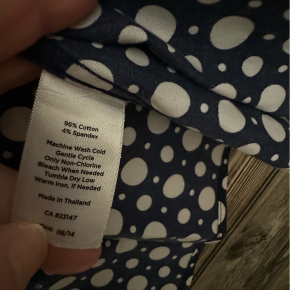 Talbots woman’s button up top size 14 - Picture 3 of 8